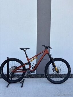 SPECIALIZED STUMPJUMPER
