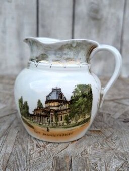 Starožitná porcelánová konvička, Margitsziget.