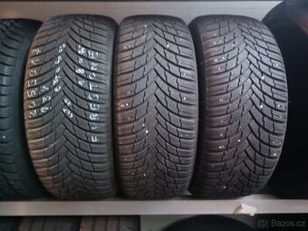 205/50/17 Firestone winterhawk4