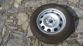 ZIMNÍ 215 65 16 + 16 5x114,3 DACIA DUSTER QASHGAI