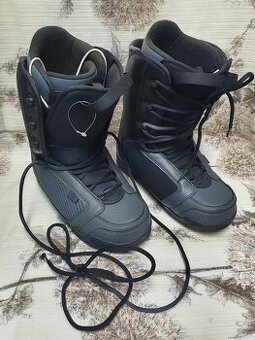 pěkné značkové SNB snowboardové boty, vel. EU42