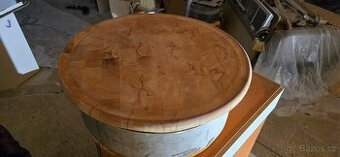 Krájení prkénko/ jako řeznický špalek do linky