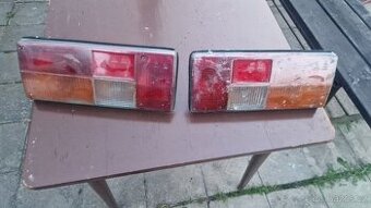 Prodám zadní světla Wartburg