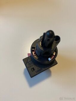 Audi A4,A5 - originál senzor brzdového pedálu 1468996-3