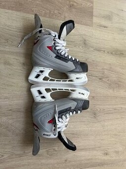 Brusle BAUER Vapor Stream Nike 25,5cm