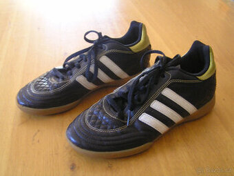 Sálovky Adidas vel. 36 2/3 - 1