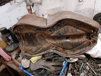 Dily Perak / Special / ČZ 125T / pulbuben kyvacka