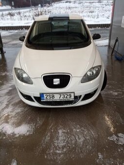 Seat ToledoIII 1.9 TDI 77 KW. R.v. 2009 TK 7.2027