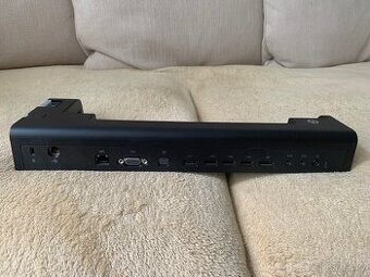 HP docking station 2560