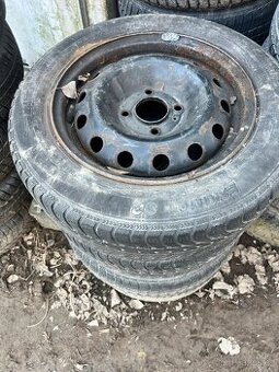 4x108 r14 disky s pneu