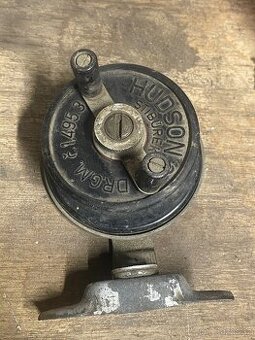 STARÝ RETRO RYBÁŘSKÝ NAVIJÁK- HUDSON 2 - RYBAŘINA