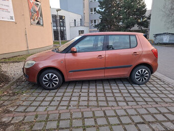 Škoda Fabia II Ambiente 1.2 HTP hatchback