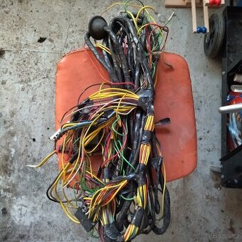 Elektroinstalace Škoda 1203