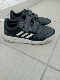 Dětské boty Adidas vel.32
