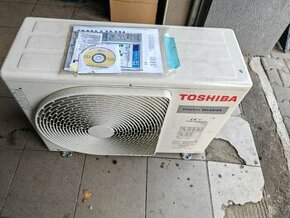 Klimatizace Toshiba venkovní jednotky