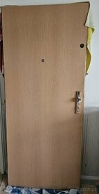 Protipožární pravé dveře 198x85 - 1
