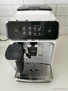 Philips 2200 LatteGo bílý plně automatický kávovar