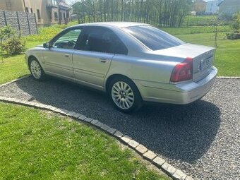 S 80 2.4 D,120kw, manuál