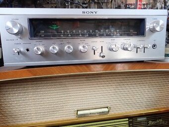 Sony receiver  made in Japan 1977