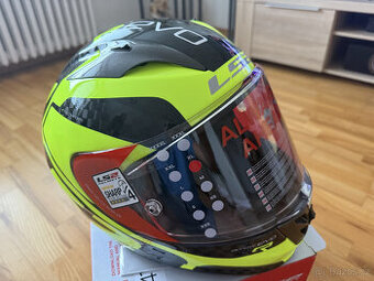 Prodám novou helmu LS2 FF323 ARROW CARBON EVO STING