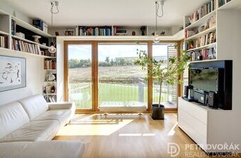 Prodej byty 2+kk, 57 m2 Nad Smetankou, Praha - Hrdlořezy - 1
