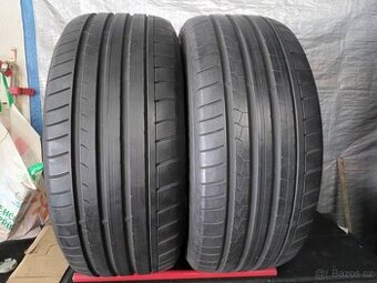 2xletní pneu 245/45/19.Donlop.