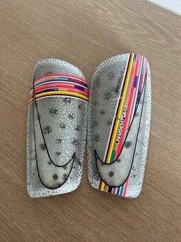 Chrániče Nike Mercurial