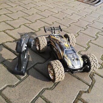RC bugy 4x4 - 1