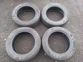 Sada Penu Kumho 215/60R17C zátěžové