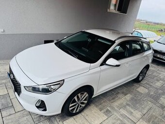 Hundai i30 kombi 1.0 TGDI (88KW) Style-1.MAJITEL ČR