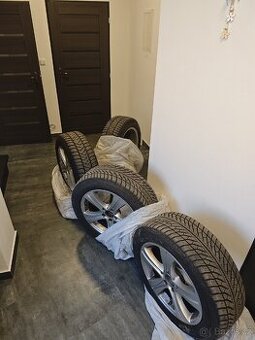 Prodám alu originál mercedes - 1