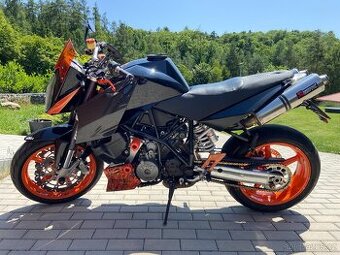 KTM Superduke 990 - 1