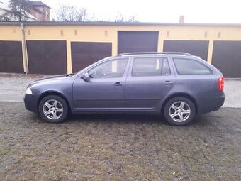Škoda octavia combi II, benzín 1.6.FSI, rok 2006