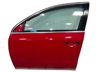 Levé přední dveře červená barva LY3D VW Passat B7 2011