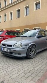 Opel Corsa B GSi16V
