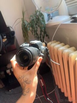 Canon EOS200D + Příslušenství
