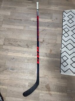hokejka jetspeed FT475