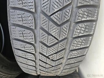 245/45R19 102V XL Winter Sottozero 3 MO PIRELLI