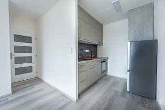 Pronájem bytu 2+kk 49m Praha 15