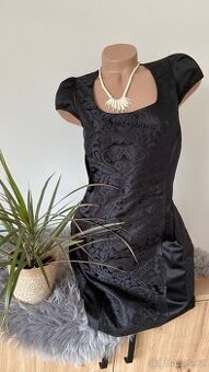 Dámské krásné brokátové šaty George vel.40/42