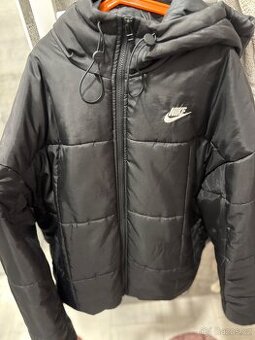 Dámská bunda Nike
