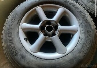 Alu kola Borbet 7,5J R16 + offroad pneu
