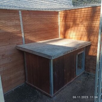 Voliéra pro psa , psí bouda