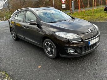 Renault Megane 1.6i 74kw, r.2012, původ ČR,rozvody,2.maj.