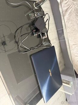 Notebook Asus UX490U