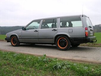 Volvo 740 2.4 GLD kombi (1987) - 1