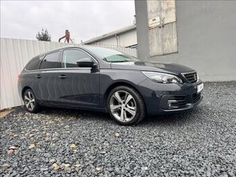 Prodávám Peugeot 308 1,5 HDi SW DPH 1.maj. původ ČR