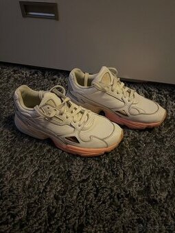 Dámské tenisky Adidas