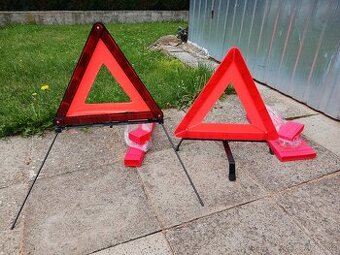 Bytelný bezpečnostní trojúhelník