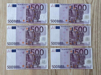 500 Eurové bankovky